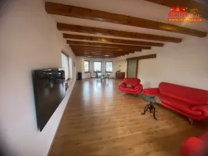 Prodej rodinného domu, Praha, Na Rybníčku, 177 m2