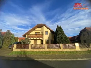 Prodej rodinného domu, Praha, Na Rybníčku, 177 m2