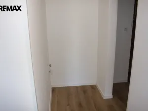 Pronájem bytu 2+kk, Písek, Vinařického, 43 m2