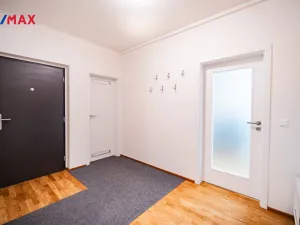 Pronájem bytu 3+kk, Praha - Vysočany, Pechmanových, 86 m2
