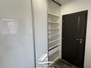 Pronájem bytu 2+1, Ostrava, Plavecká, 53 m2