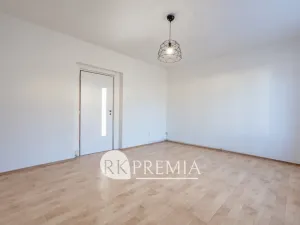 Pronájem bytu 1+kk, Bystřany, Teplická, 39 m2