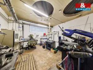 Prodej obchodního prostoru, Trutnov - Horní Staré Město, 1667 m2