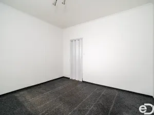 Prodej bytu 3+1, Mariánské Lázně - Úšovice, Hroznatova, 59 m2