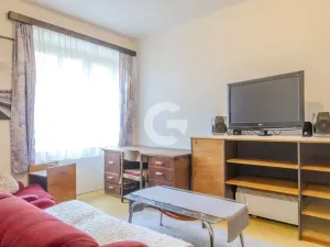 Prodej bytu 2+1, Znojmo, Rumunská, 50 m2