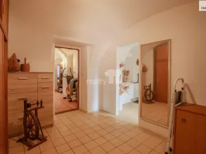 Prodej rodinného domu, Žebrák, Pražská, 220 m2