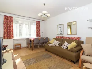 Pronájem bytu 2+1, Praha - Vinohrady, Vinohradská, 52 m2