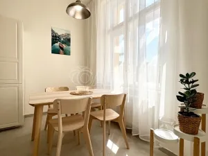 Pronájem bytu 2+1, Praha - Vinohrady, Římská, 85 m2