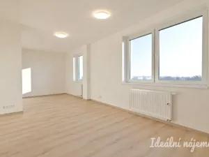 Pronájem bytu 2+kk, Brno, Jižní, 35 m2