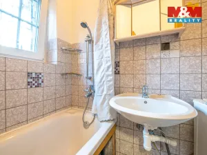 Prodej bytu 4+1, Nový Bor - Arnultovice, Gen. Svobody, 97 m2