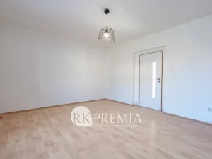 Pronájem bytu 1+1, Bystřany, Teplická, 39 m2