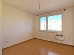 Prodej bytu 2+kk, Benešov, 52 m2