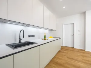 Prodej bytu 3+kk, Praha - Holešovice, Řezáčovo náměstí, 95 m2