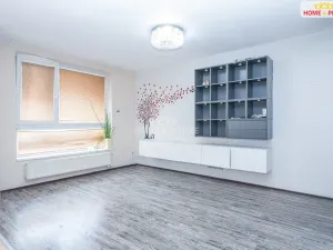 Prodej bytu 3+kk, Praha - Vysočany, Pod Harfou, 80 m2