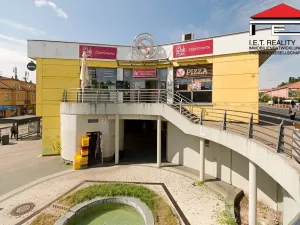 Pronájem restaurace, Praha - Kobylisy, Klapkova, 467 m2