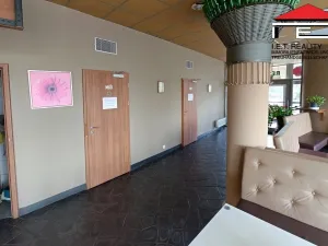 Pronájem restaurace, Praha - Kobylisy, Klapkova, 467 m2