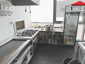 Pronájem restaurace, Praha - Kobylisy, Klapkova, 467 m2
