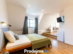 Prodej apartmánu, Znojmo, Mikulášské náměstí, 108 m2