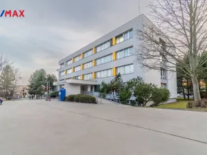 Pronájem bytu 2+kk, Praha - Petrovice, Lessnerova, 43 m2