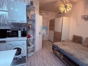 Pronájem bytu 1+kk, Plzeň, Koterovská, 28 m2