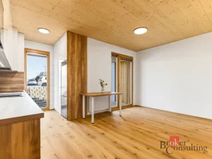 Pronájem bytu 2+kk, Pardubice - Pardubičky, Nová Tesla, 48 m2