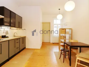 Pronájem bytu 1+1, Praha, V Nových Vokovicích, 43 m2