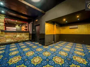 Pronájem obchodního prostoru, Petrovice, 450 m2