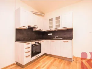 Prodej bytu 2+kk, Praha - Letňany, Tupolevova, 56 m2