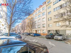 Pronájem bytu 1+1, Praha - Bubeneč, Eliášova, 55 m2