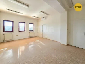 Pronájem komerční nemovitosti, Karviná, Zámecká, 80 m2