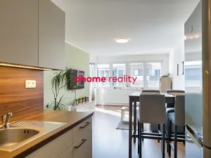 Prodej bytu 2+kk, Olomouc, Edvarda Beneše, 56 m2