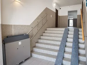 Prodej bytu 2+kk, Praha - Radotín, náměstí Osvoboditelů, 47 m2