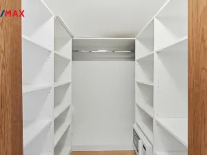 Prodej kanceláře, Karlovy Vary, Moskevská, 205 m2