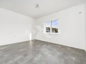 Pronájem rodinného domu, Krakovany, 145 m2