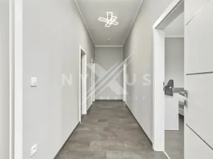 Pronájem rodinného domu, Krakovany, 145 m2