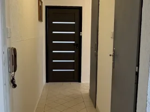 Prodej bytu 2+1, Hrádek, 58 m2