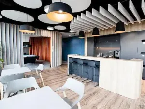 Pronájem kanceláře, Praha - Michle, Jihlavská, 16800 m2