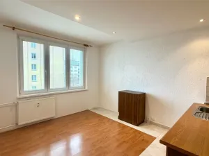 Pronájem bytu 2+kk, Cheb, Lesní, 36 m2