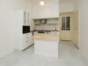 Pronájem bytu 3+kk, Praha, Bulharská, 79 m2