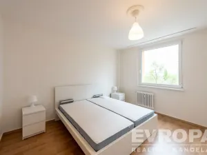 Prodej bytu 3+1, Praha - Hlubočepy, Voskovcova, 77 m2