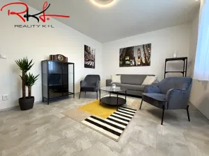 Pronájem bytu 2+1, Mladá Boleslav - Mladá Boleslav III, Laurinova, 55 m2