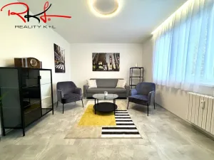 Pronájem bytu 2+1, Mladá Boleslav - Mladá Boleslav III, Laurinova, 55 m2