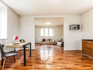 Prodej bytu 4+kk, Černov, 95 m2