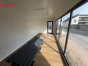 Pronájem obchodního prostoru, Pelhřimov, Krasíkovická, 20 m2