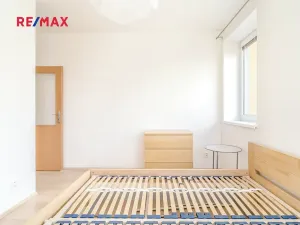 Pronájem bytu 3+kk, Jesenice, V Roháči I., 62 m2