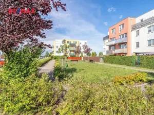 Pronájem bytu 3+kk, Jesenice, V Roháči I., 62 m2