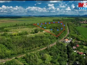 Pronájem komerčního pozemku, Postoloprty - Dolejší Hůrky, 21999 m2