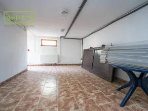 Prodej obchodního prostoru, Český Brod, Kollárova, 700 m2