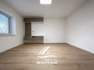 Pronájem bytu 1+1, Ostrava, Čechovova, 50 m2