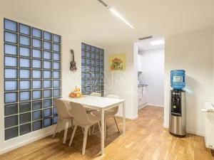 Prodej kanceláře, Praha - Žižkov, Havlíčkovo náměstí, 347 m2